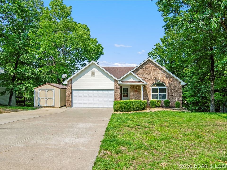 1st image of 1380 Bluff Dr
