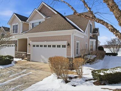 24803 Reeds Pointe Dr, Novi, MI, 48374