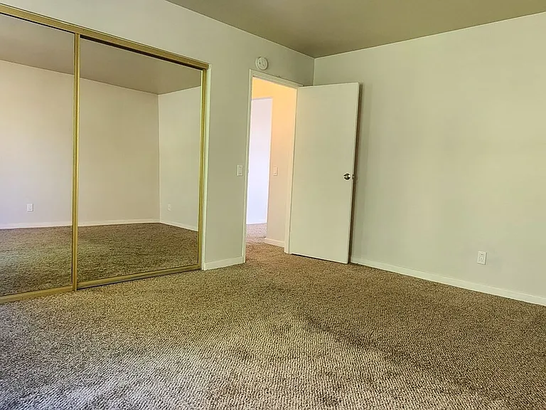 31932 Del Cielo Este — Photo 17