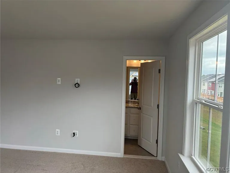 8837 Foxway Ridge Ln — Photo 4