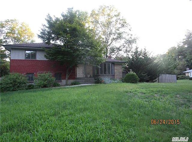 1st image of 18 Viola Dr