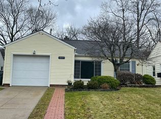 1237 Eastwood Ave, Mayfield Heights, OH 44124