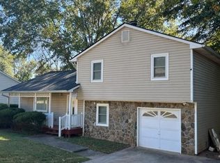 1136 Samuel Dr, Norcross, GA 30093