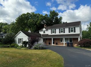 2917 Fairfield Dr, Allentown, PA 18103