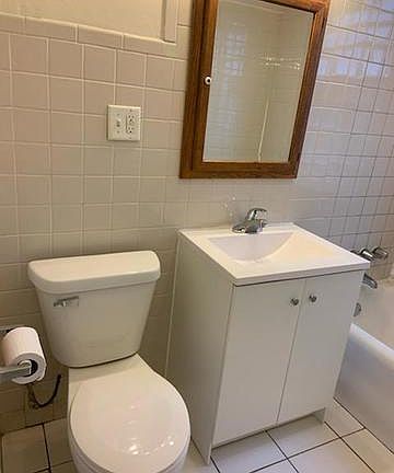 4th image of 2542 N 73rd Ct #0