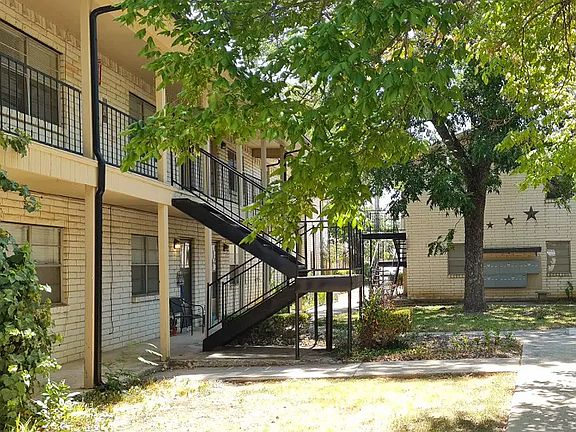 4th image of 2703 Southside Dr #10460