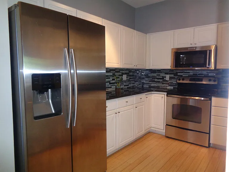 252 E Davie St #1 — Photo 13
