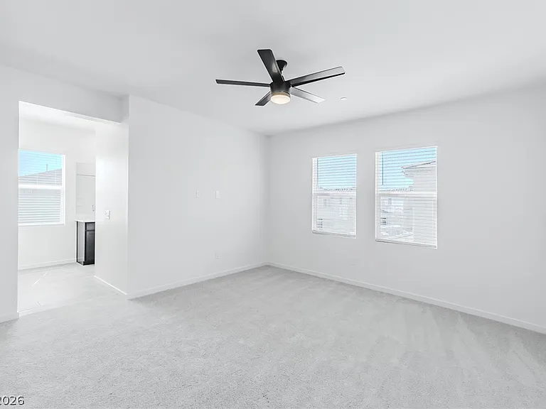 9927 Kimura Hills Ave — Photo 16