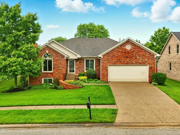 5121 Oaklawn Park Dr, Louisville, KY 40299