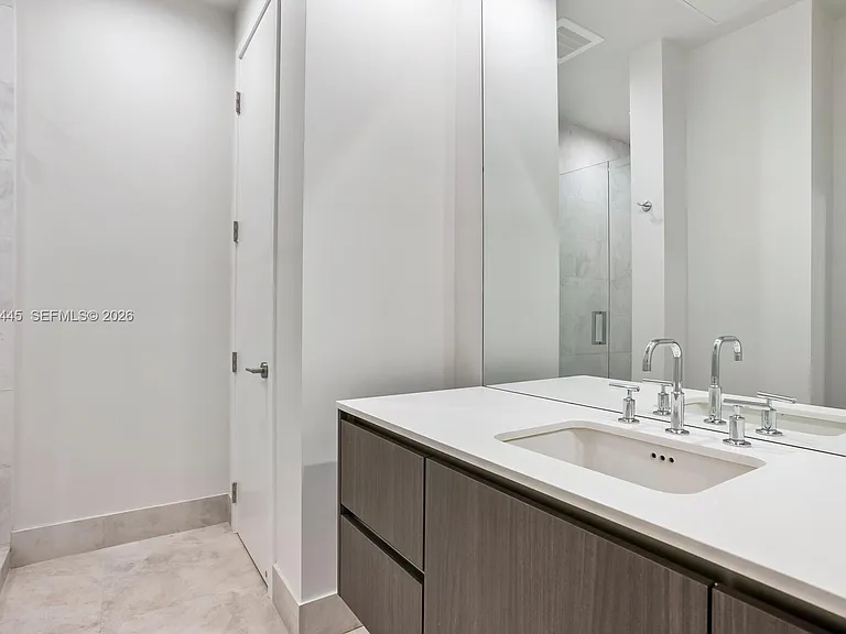275 Giralda Ave #6C — Photo 37