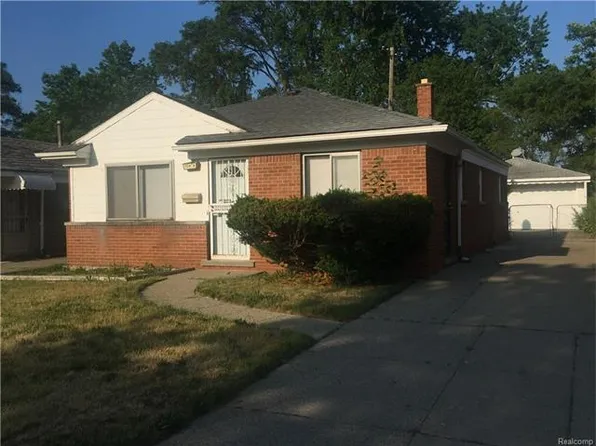20474 Griggs St, Detroit, MI 48221