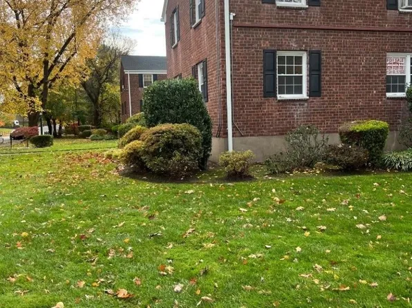 190 Knickerbocker Rd #17, Englewood City, NJ 07631