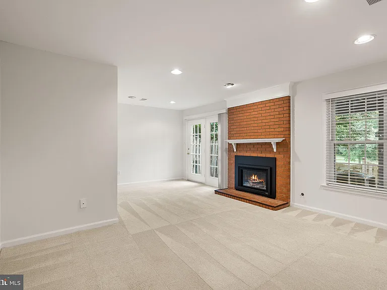 3855 Inverness Rd — Photo 45
