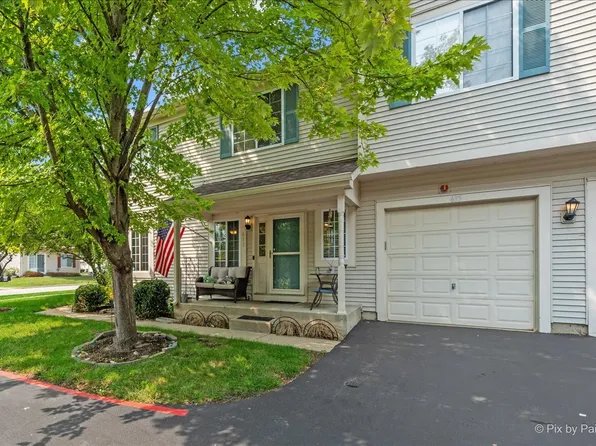 635 Windsor Dr #4A, Fox Lake, IL 60020