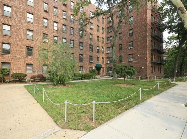 52-54 65th Place #LGH, Maspeth, NY 11378