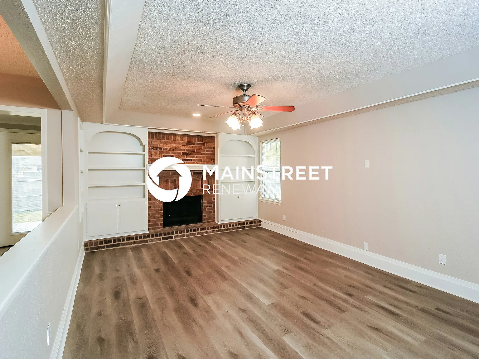 2220 Ne 10th Street — Photo 2