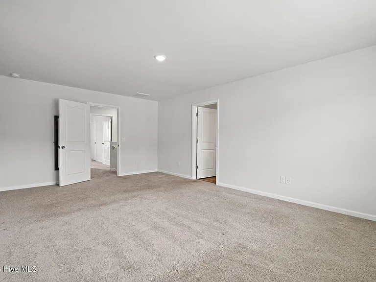 2091 Bella Point Dr SE — Photo 32
