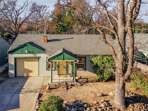1076 E 9th St, Chico, CA 95928