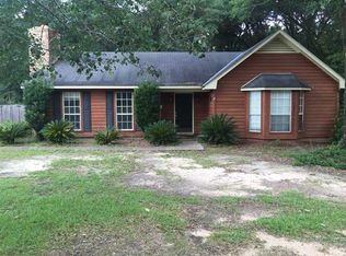 8770 Whittington Dr, Mobile, AL 36695