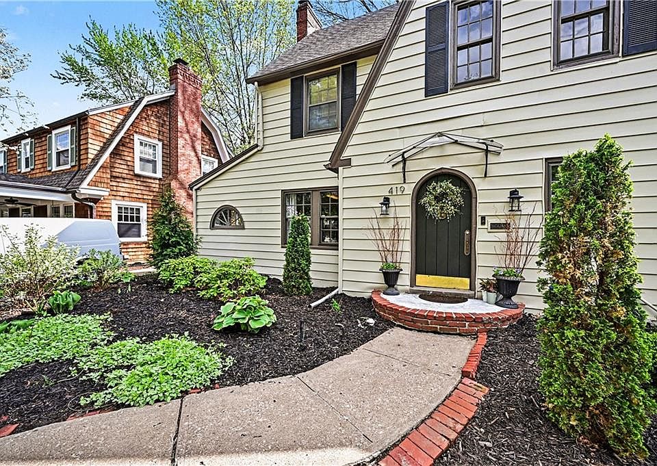 419 W 70th Ter, Kansas City, MO 64113 | MLS #2613368 | Zillow