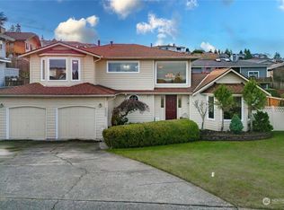 5506 Norpoint Way NE, Tacoma, WA