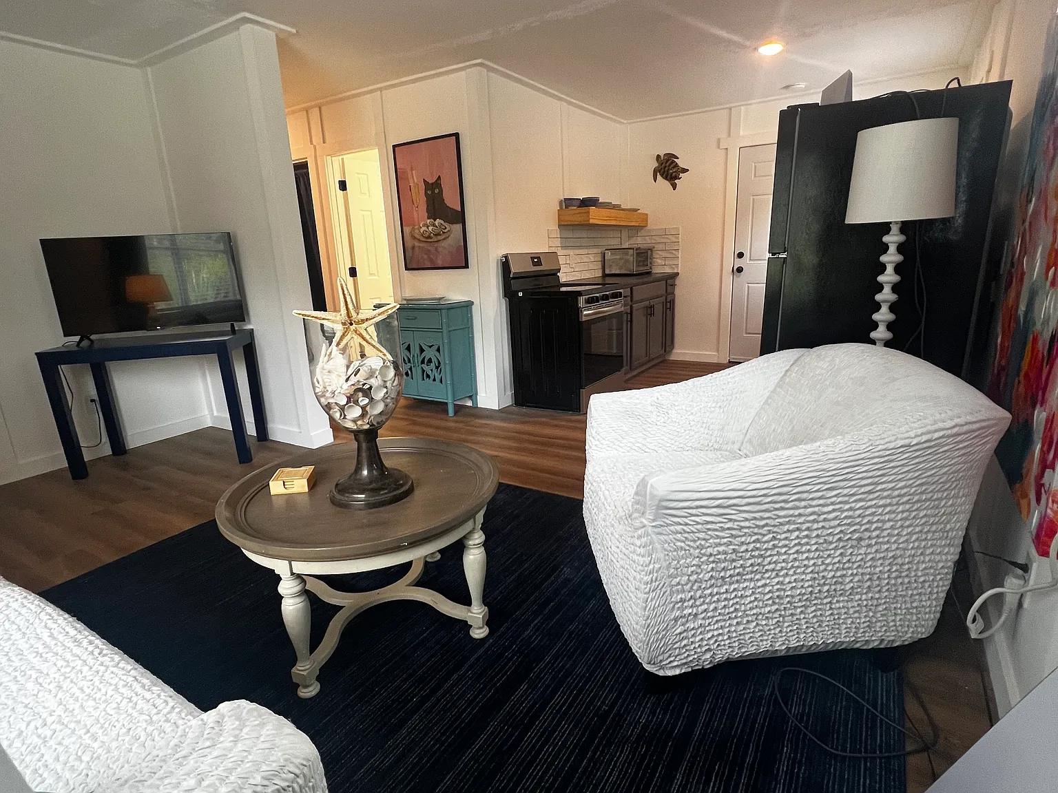 2 bed, 728 sqft, $1,700 — Photo 2