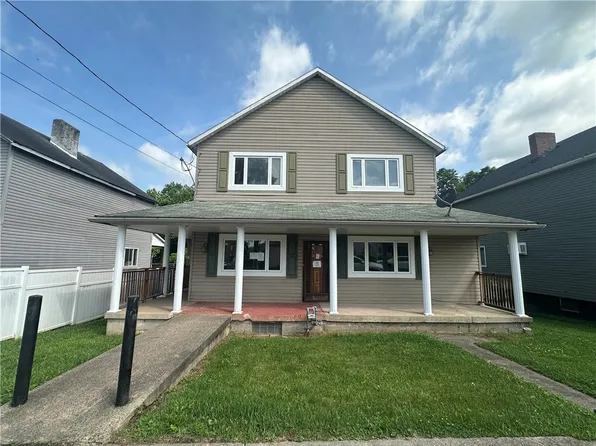 409 2nd St, Vestaburg, PA 15368