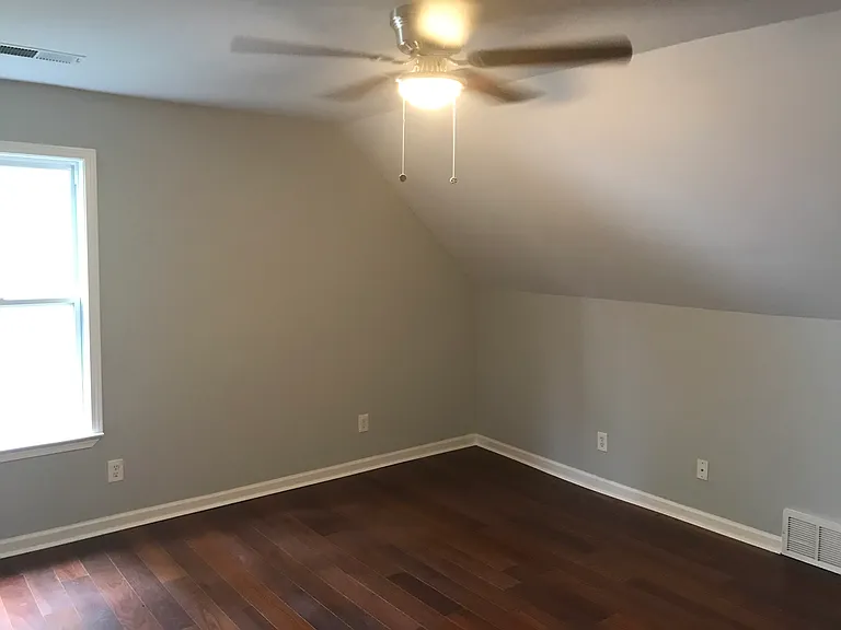 7028 Ashaway Cv — Photo 31