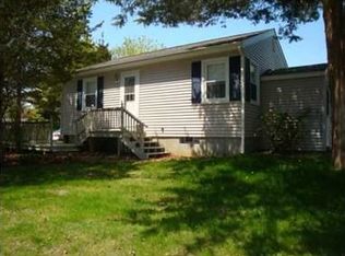21 Terrace Ave, Westerly, RI 02891