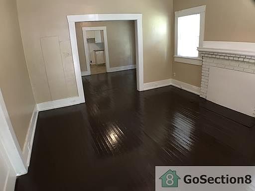 2nd image of 6912 Division Ave
