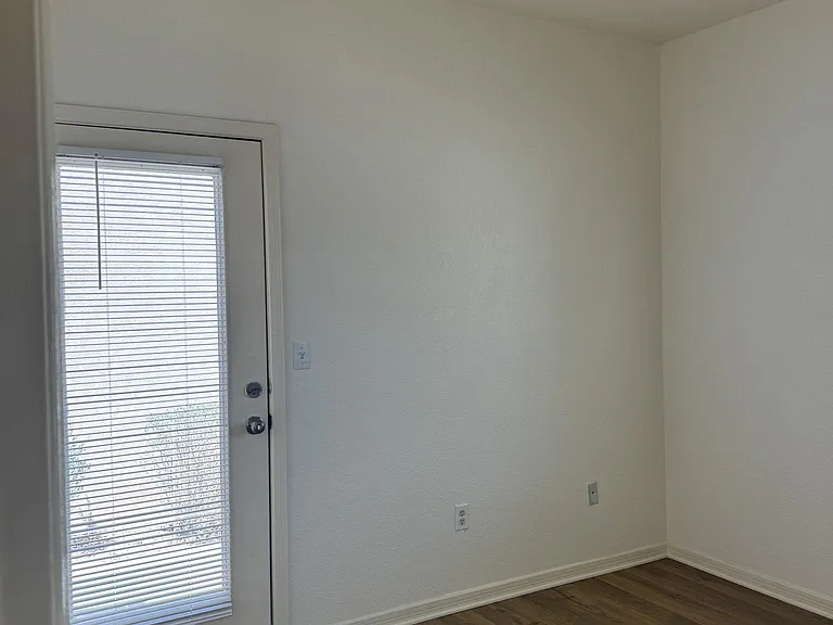 2651 Sunset Pl — Photo 19
