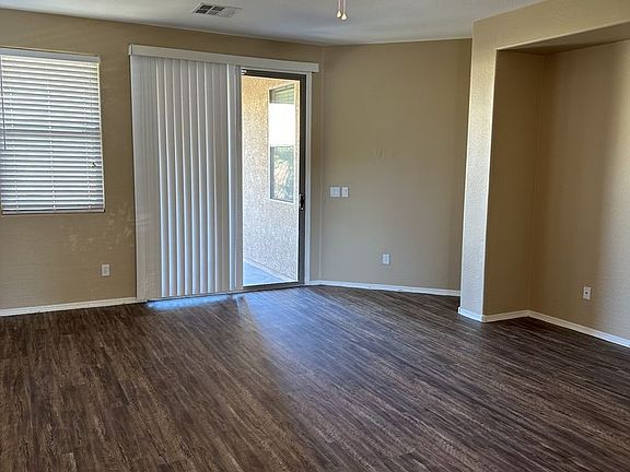 4th image of 44456 W Eddie Way