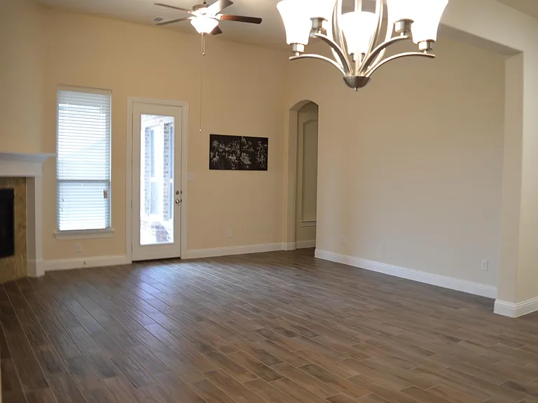 127 Iris Dr — Photo 15