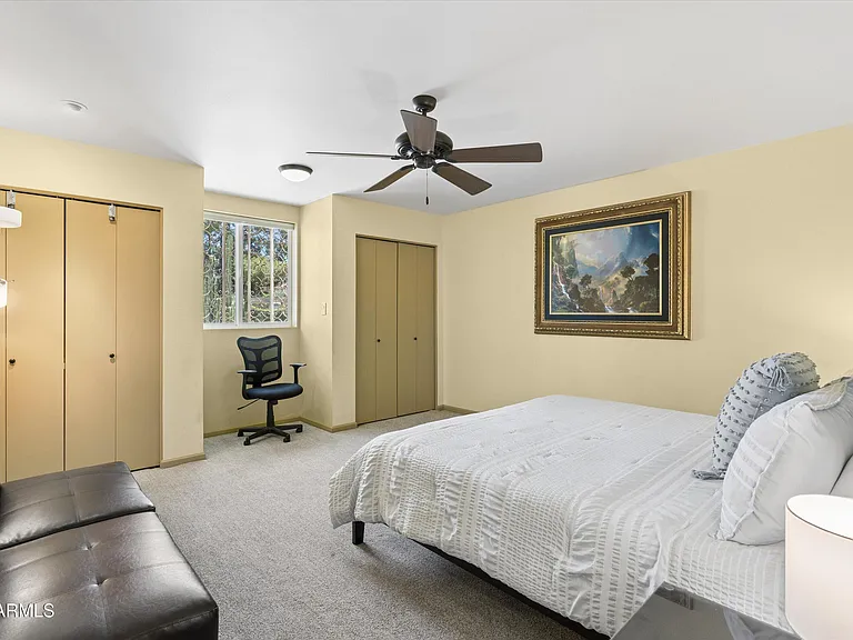 6922 E Exeter Blvd — Photo 36
