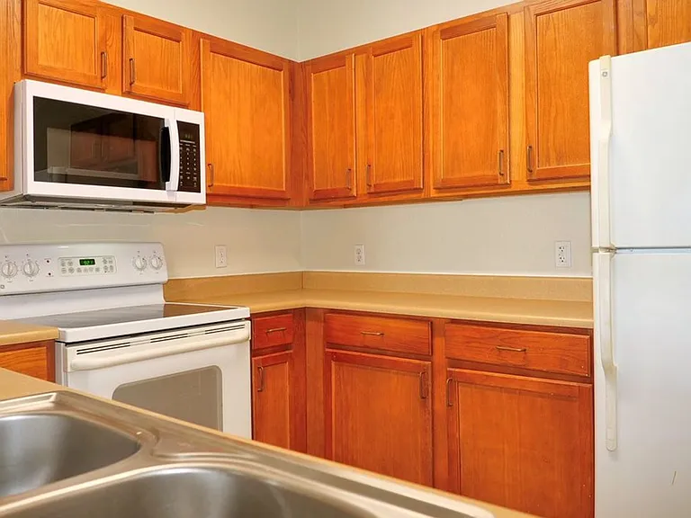 8225 Claire Ann Dr #305 — Photo 7