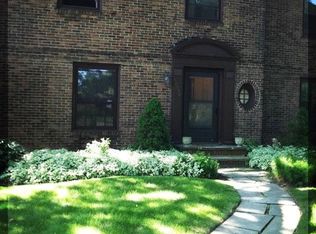 3434 Lynnfield Rd, Shaker Heights, OH 44122