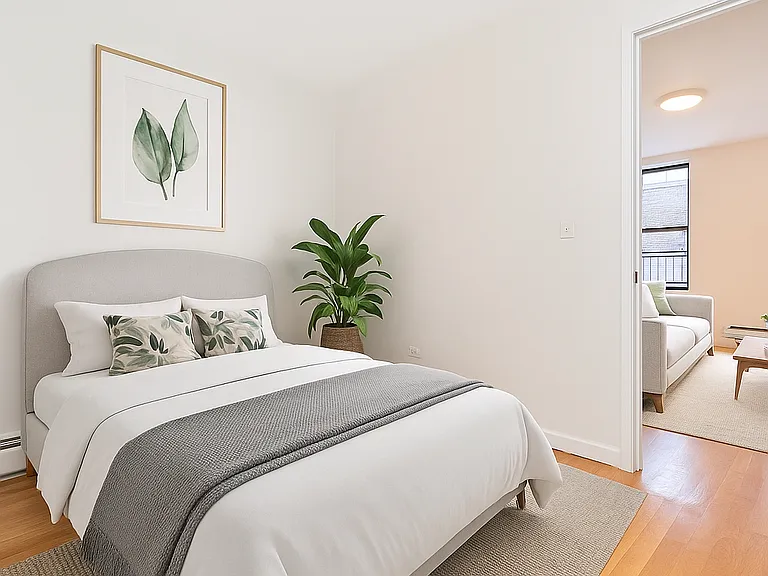 283 Mott St #4-R — Photo 3