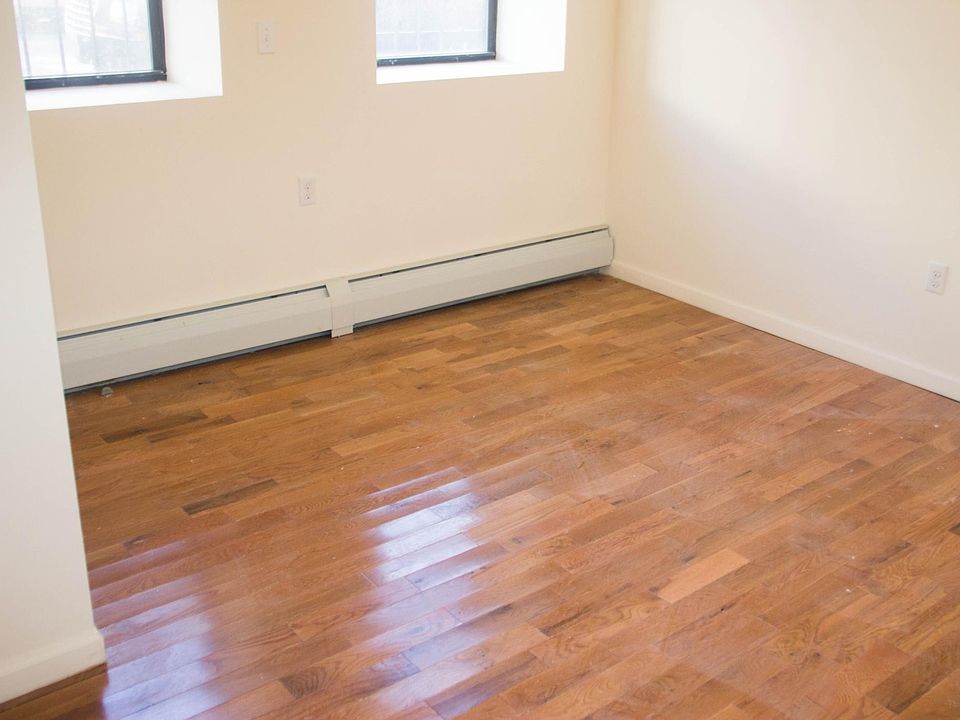 2nd image of 57 Madison St #C