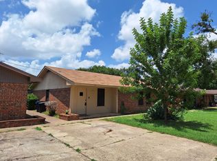 201 Thompson St #201, Fort Worth, TX 76140