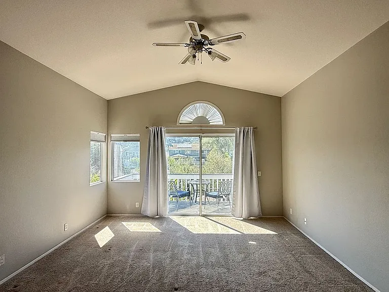 1737 Willowhaven Rd — Photo 21