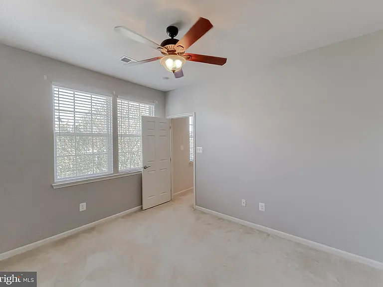 44509 Gray Wolf St — Photo 37