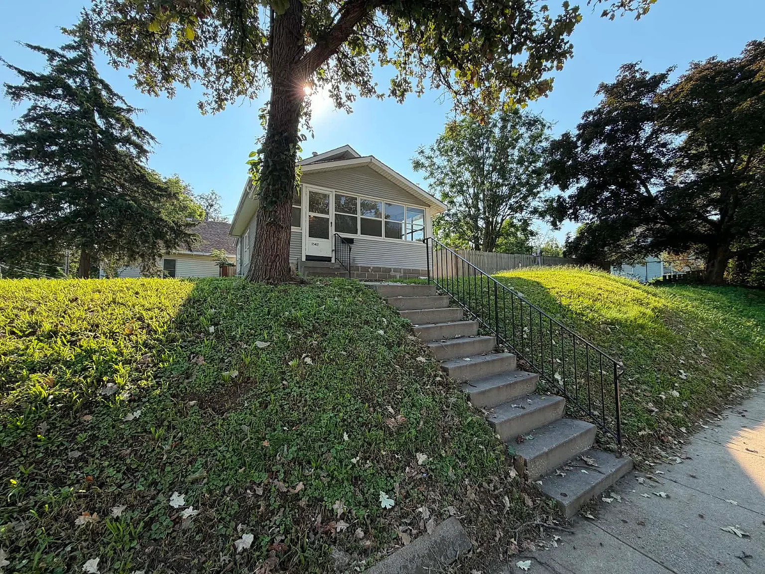 2 bed, 648 sqft, $1,100 — Photo 1