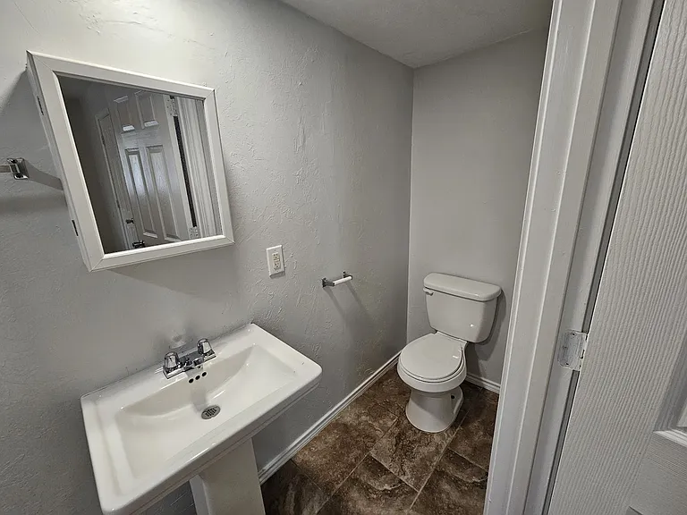 1120-1122 N Tela Dr #1124 — Photo 6