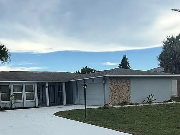 160 Annapolis Ln, Rotonda West, FL 33947