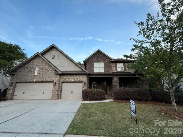 897 Tyne Dr, Fort Mill, SC 29715