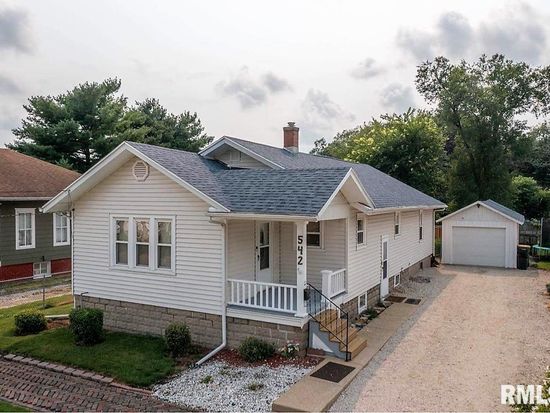 542 S Pearl St Galesburg Il 61401 Mls Ca1008863 Zillow