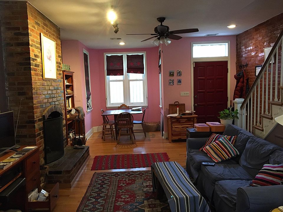 Living room dining nook