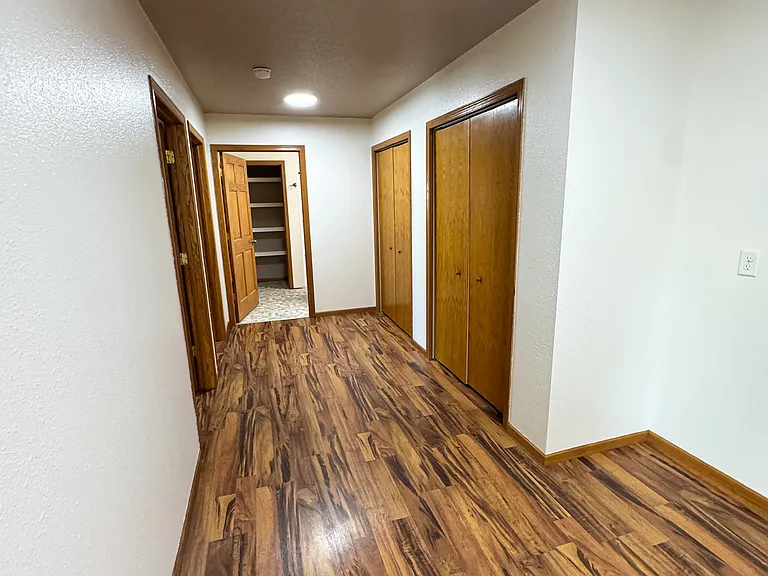 117 W Main St — Photo 11