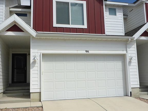 2nd image of 96 E Ashgrove Ln