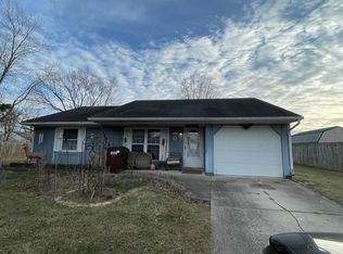 1060 Saladin Dr, New Lebanon, OH 45345